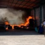 Berita kebakaran, Bahan baku triplek