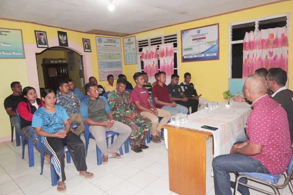 Satgas TMMD Ke-118 Kodim 1501/Ternate Kerjasama Dinas Pertanian Berikan Penyuluhan Agrikultur Kepada Masyarakat Lelewi