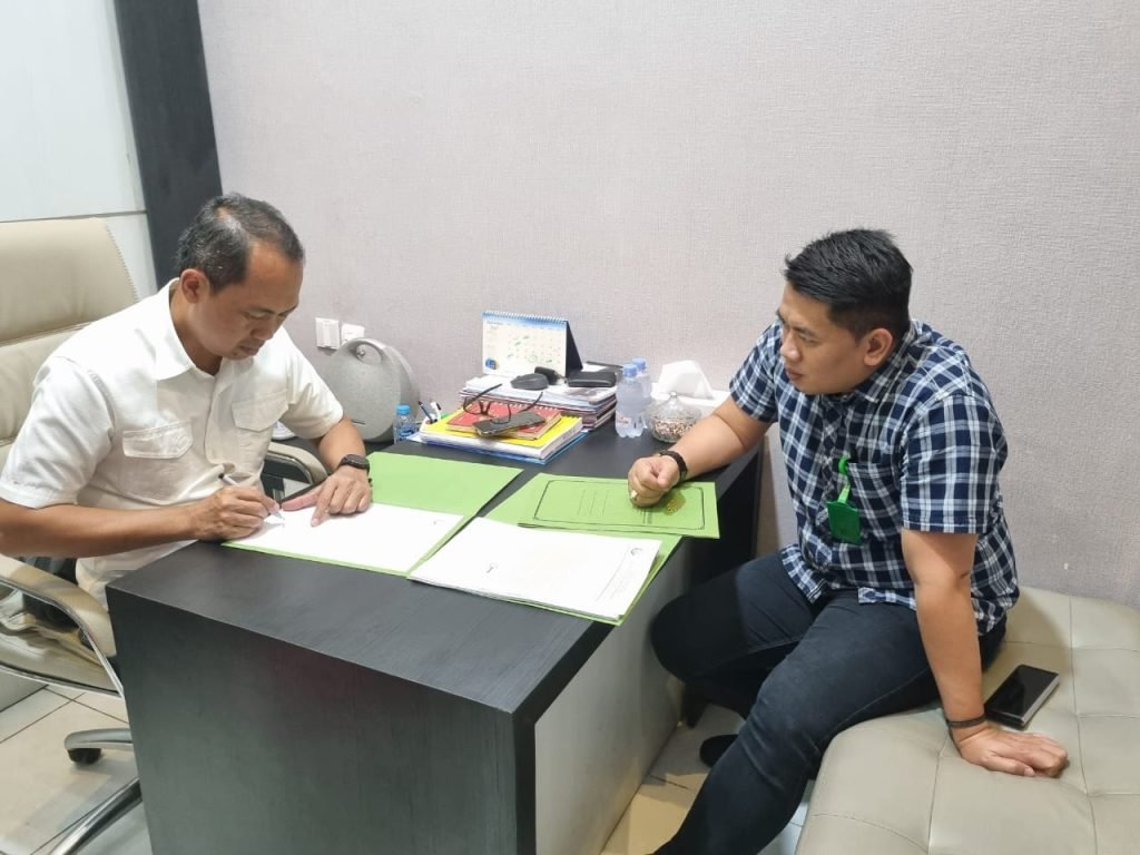 Limpahkan Perkara Hukum ke Penyidik Kepolisian, Kasi Intel Kejari Kabupaten Mojokerto: Bentuk Sinergitas Antar APH