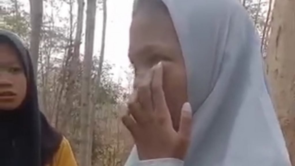 Pilu! Gadis di Mojokerto Dipukul dan Motornya Dirampas Oleh Pria yang Dikenalnya di Medsos