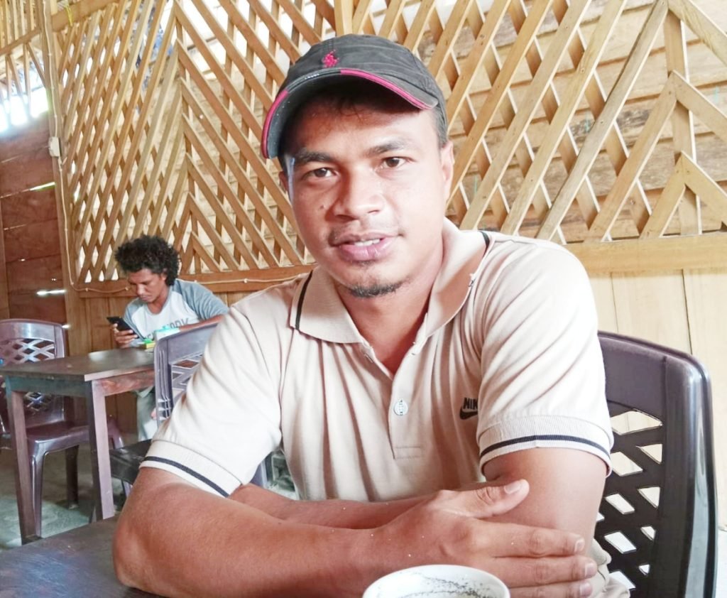 Desak Pemerintah Proaktif Terhadap Palestina dari Serangan Zionis Israel. M. Reza; Boikot Produk Israel dan America di Indonesia