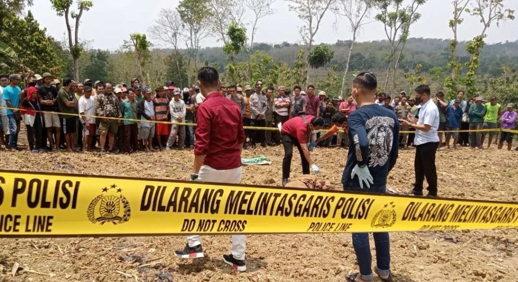 Sadis, Sekdes di Tuban Tewas Dibacok Orang Tak Dikenal