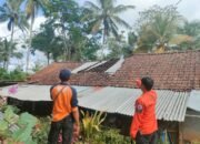 Diterjang Angin Kencang, Puluhan Rumah di Ponorogo Porak-poranda