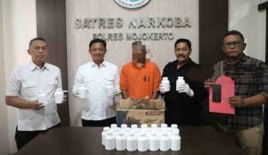 Pemuda di Mojokerto Dibekuk Polisi Saat Hendak Kirim Narkoba