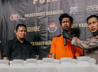 Dua kurir pil koplo, Berita Surabaya