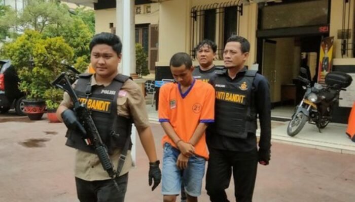 Jambret Kalung Peziarah Sunan Ampel, Jukir di Surabaya Dibekuk Polisi