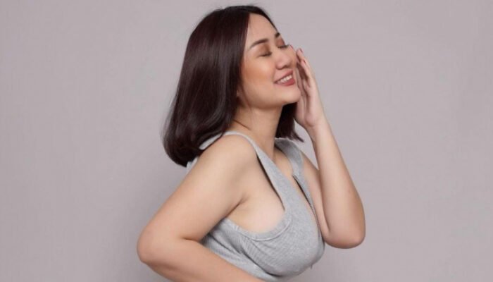 Menolak Lupa, Pose Tante Ernie yang Satu Ini Bikin Netizen Deg Deg Ser