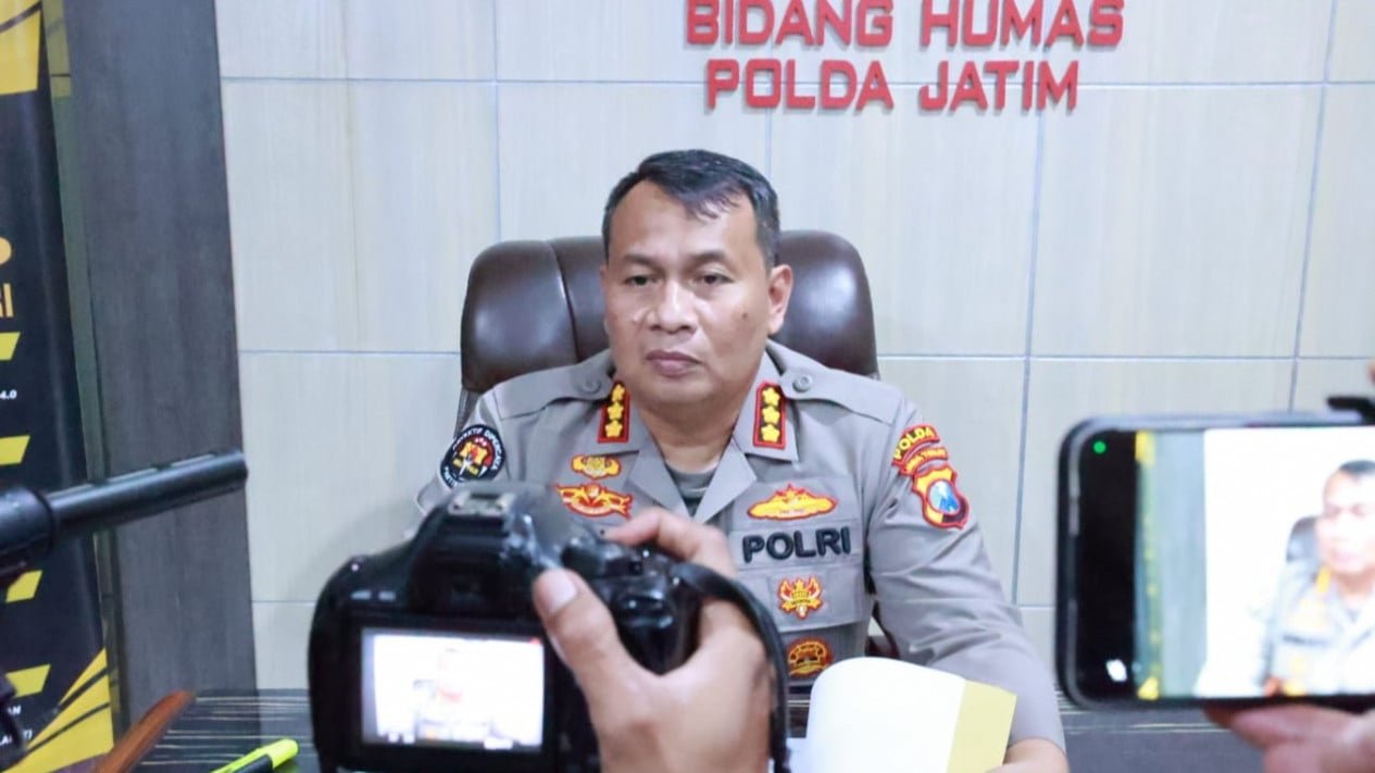 Kabid Humas Polda Jatim Kombes Pol Dirmanto, Polda Jatim, APK, Pos polisi