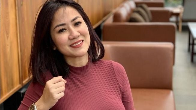 Tante Ernie, Wanita pemersatu bangsa