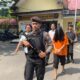 Karyawan BPR Blitar, Gelapkan uang nasabah
