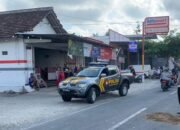 Motornya Disepak Kuda, Pelajar di Blitar Tewas Terlindas Truk