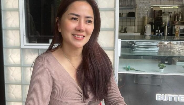 Tante Ernie Berbagi Pengalaman Saat Pertamakali Syuting di Serial Open BO