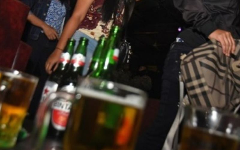 Pesta miras, Mahasiswa meregang nyawa