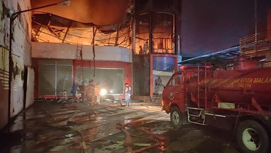 Kebakaran, Gudang ekspedisi