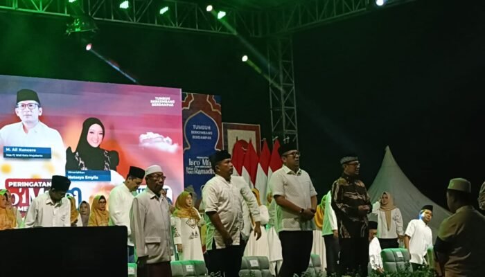 Gelar Pengajian Akbar Bersama Ustad Wijayanto, Pj Wali Kota Mojokerto Sambut Bulan Ramadhan 1445 H