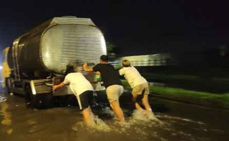 Jalan raya porong, Terendam banjir