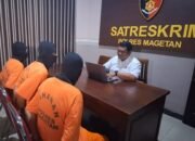 Kades Magetan, Tercyduk berjudi saat ramadhan