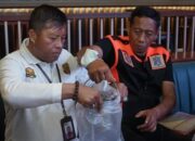 Jual Miras Saat Ramadhan, Klub Malam di Surabaya Disegel Petugas