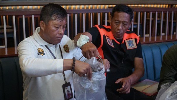 Klub malam, jual miras