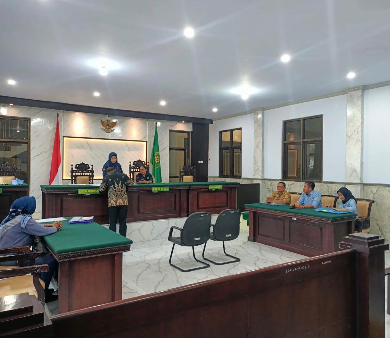 Menangkan gugatan Tanah dan bangunan Eks Kelurahaan gununggedangan Bagian Hukum sekretariat daerah kota Mojokerto terbukti bisa menyelamatkan aset daerah.