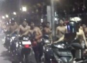 Puluhan Pesilat di Jombang Diarak Telanjang Dada ke Kantor Polisi Gara-gara Ini