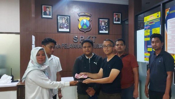 Kasus penipuan, Guru honorer