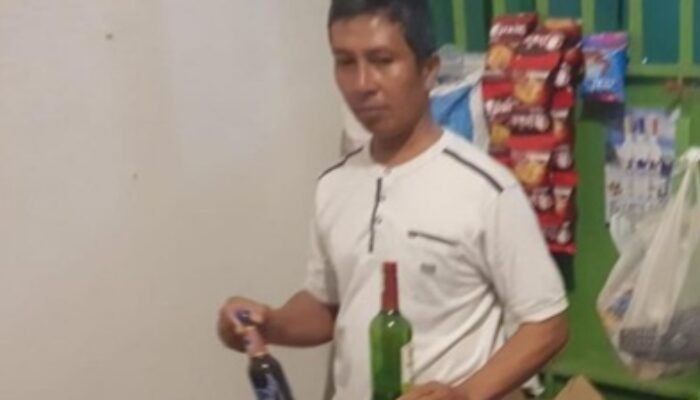 Warung Miras Langganan Pelajar di Jombang Digerebek Polisi, Ratusan Botol Disita