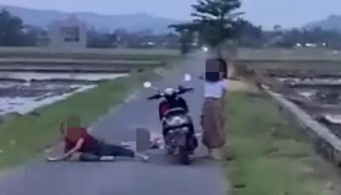 Heboh! Tiga Remaja Perempuan Mabuk di Jalan Persawahan Blitar
