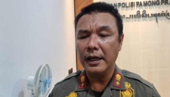 Gegara Judi Online, Dua anggota Satpol PP Surabaya Dipecat