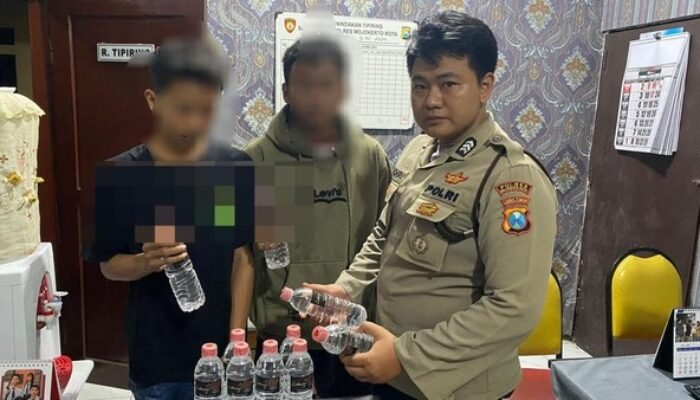 Tiga Pedagang Arak Bali di Mojokerto Diamankan Polisi, Salah Satunya Pelajar SMA