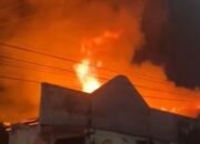 Ruko di Ngadiluwih Kediri Ludes Terbakar, Kerugian Capai 1 Miliar