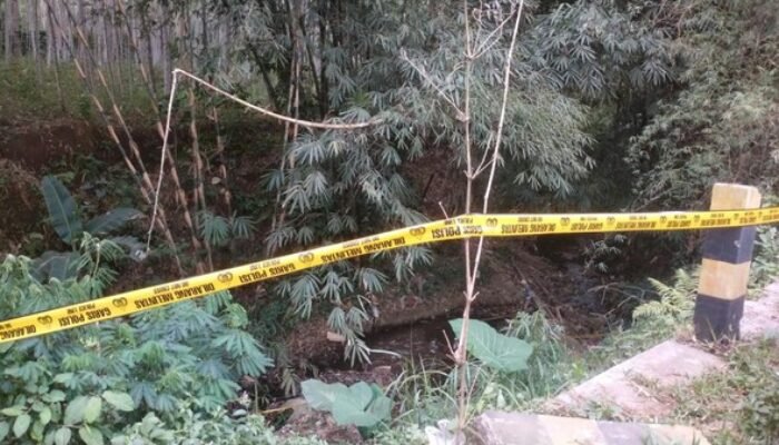 Heboh! Warga Malang Temukan Bom di Aliran Sungai