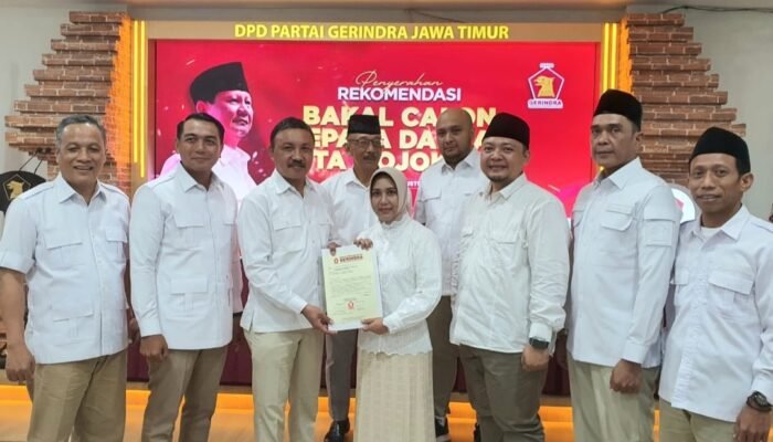 Serahkan Rekomendasi B1-KWK, Gerindra Resmi Usung Ning Ita – Mas Arisandi dalam Pilwali Kota Mojokerto 2024