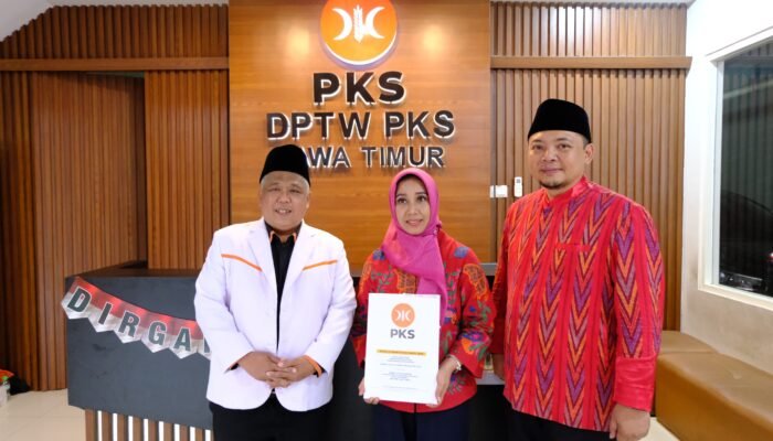 Giliran PKS Serahkan Rekomendasi B1-KWK ke Ning Ita untuk Pilkada 2024 