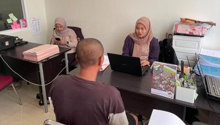 Miris! Bocah 11 Tahun di Gresik Diperkosa Ayah Tiri Hingga 3 Kali