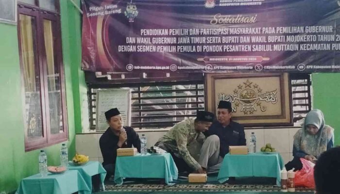 KPU Mojokerto Dorong Partisipasi Pemilih Pemula di Lingkungan Pesantren