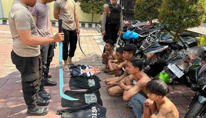 Hendak Balap Liar, Geng Motor Bersajam di Gresik Diringkus Polisi