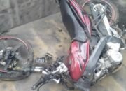 Tabrakan, Motor vs Dump Truk