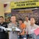 Sopir Surabaya, Gasak mobil majikan