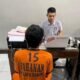 Tukang alumunium, Jualan sabu