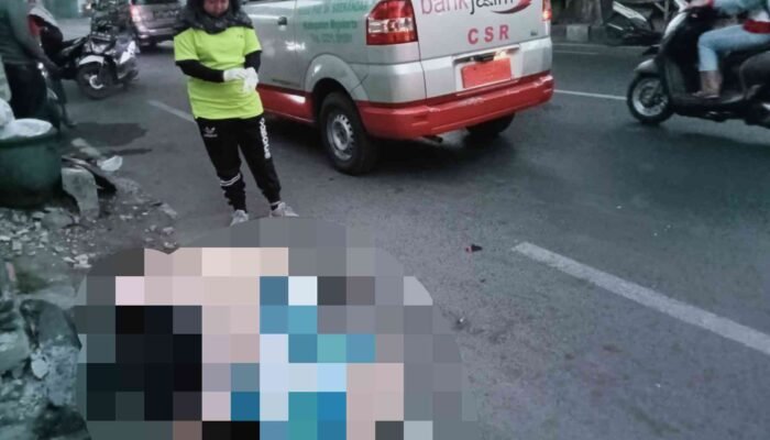 Tragis! Pemotor Tewas Setelah Tabrak Tiang PJU di Mojokerto 
