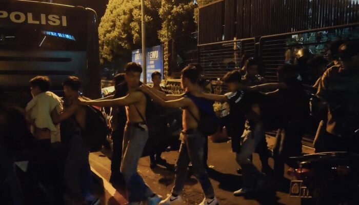 Asyik Pesta, 134 Anggota Komunitas Golongan Pemukul Diciduk Polisi