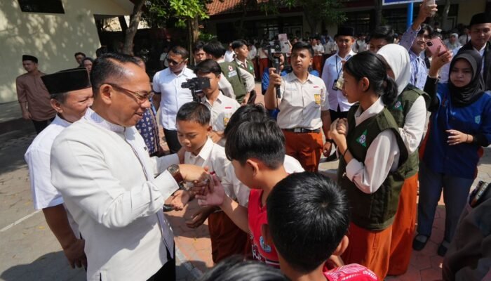 Pemkot Mojokerto Gencarkan Program Edukasi untuk Generasi Emas 2045