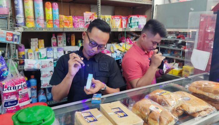 Cegah Rokok Ilegal, Satpol PP dan Bea Cukai Gencar Razia di Kota Mojokerto