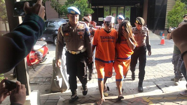 Pasutri di Sidoarjo, Kompak curi motor