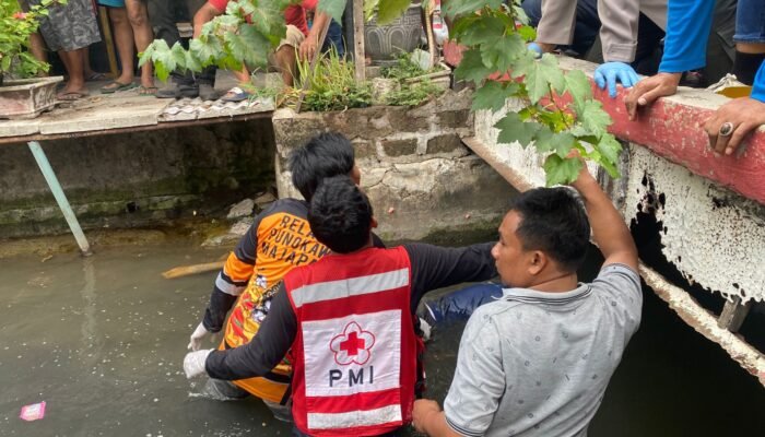 Pria Bujang Ditemukan Meninggal di Sungai Mojokerto
