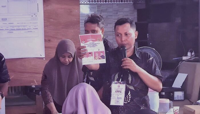 Paslon Petahana Menang Besar di TPS Ning Ita Nyoblos