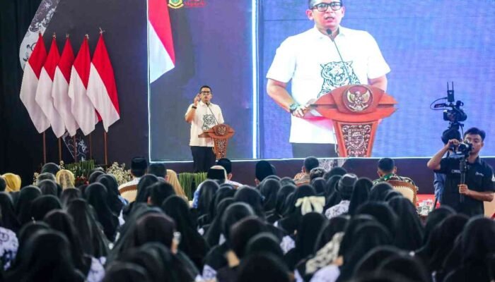 HUT ke-79 PGRI dan Hari Guru Nasional 2024, Ali Kuncoro: Guru Adalah Motor Penggerak Inovasi Pendidikan 