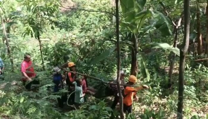 Sempat Dilaporkan Hilang, Lansia di Magetan, Ditemukan Lemas Didasar Jurang
