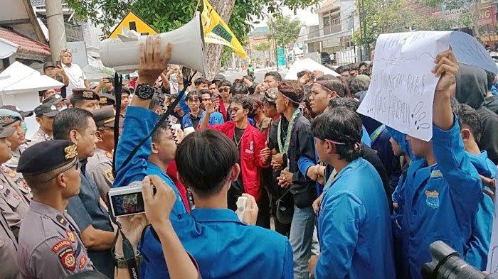 Mahasiswa jombang, Kenaikan PPN 12 persen